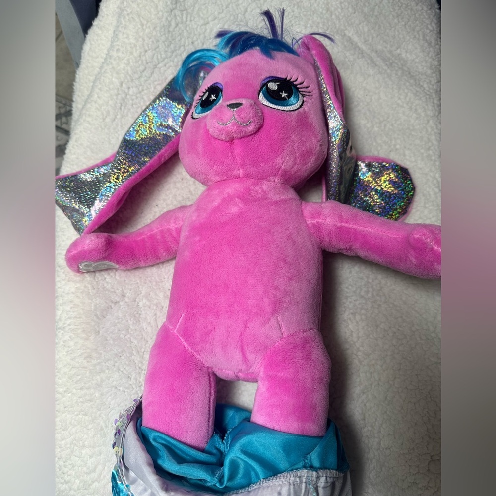 Risa of Honey Girls from Build A Bear Pink and Blue Plush Bunny Talk Button - Picture 6 of 8